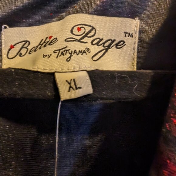 Steal of a deal! Beautiful party dress - Picture 3 of 4